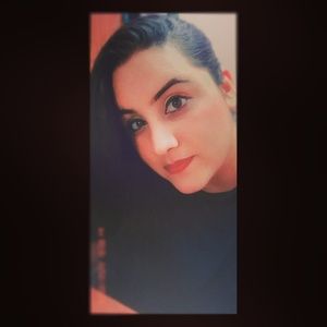 Meet your Posher, Saara